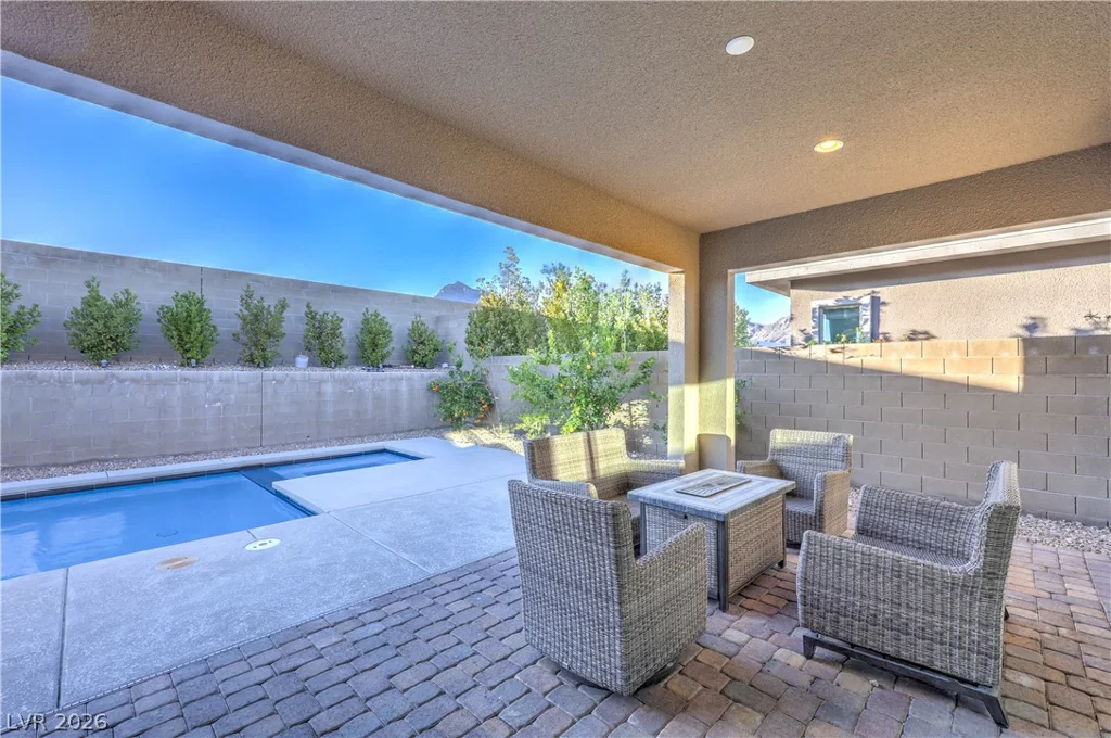 463 Point Sur, Las Vegas, NV 89138