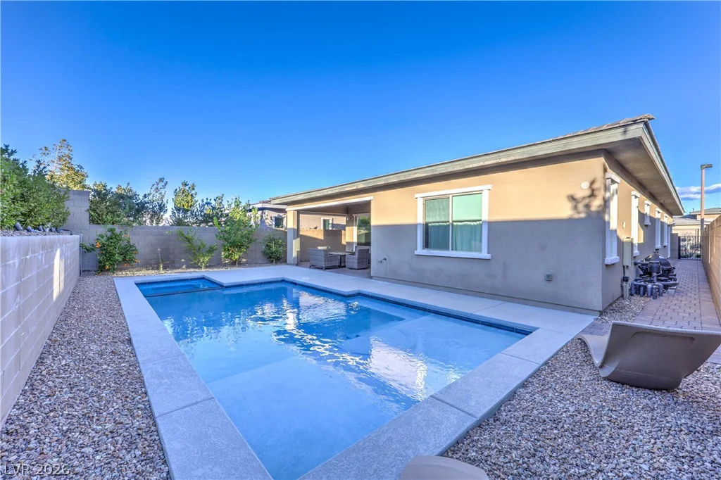 463 Point Sur, Las Vegas, NV 89138