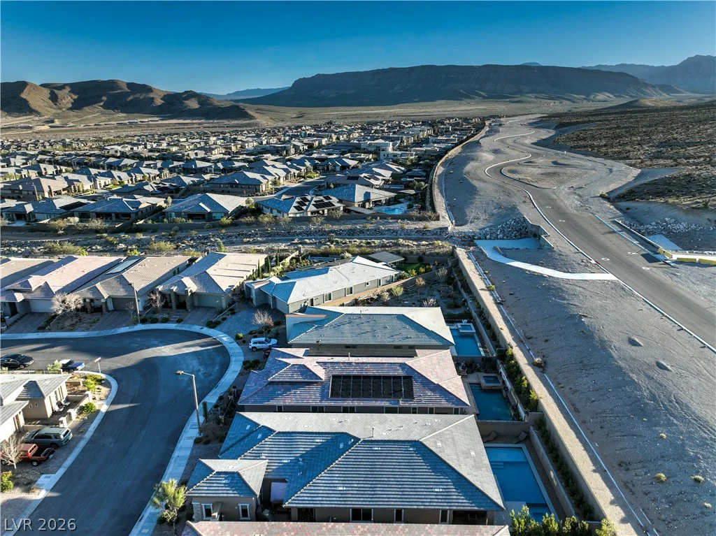 463 Point Sur, Las Vegas, NV 89138