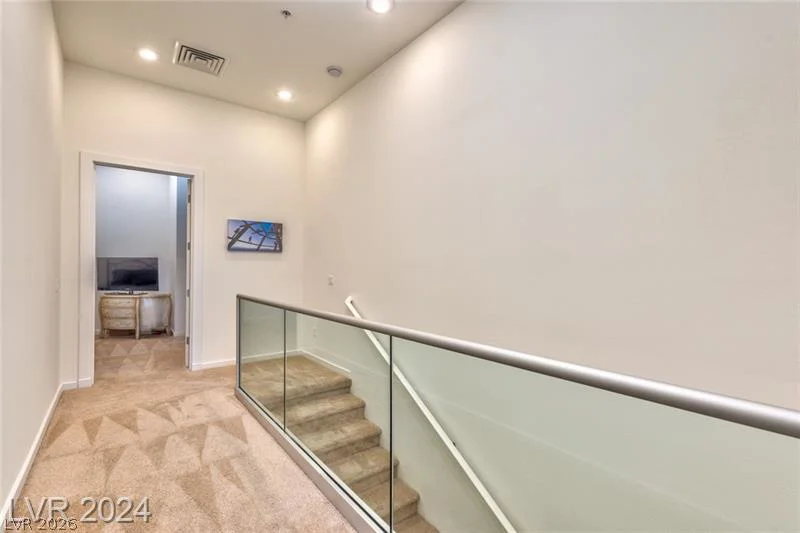 4585 Dean Martin, Las Vegas, NV 89103