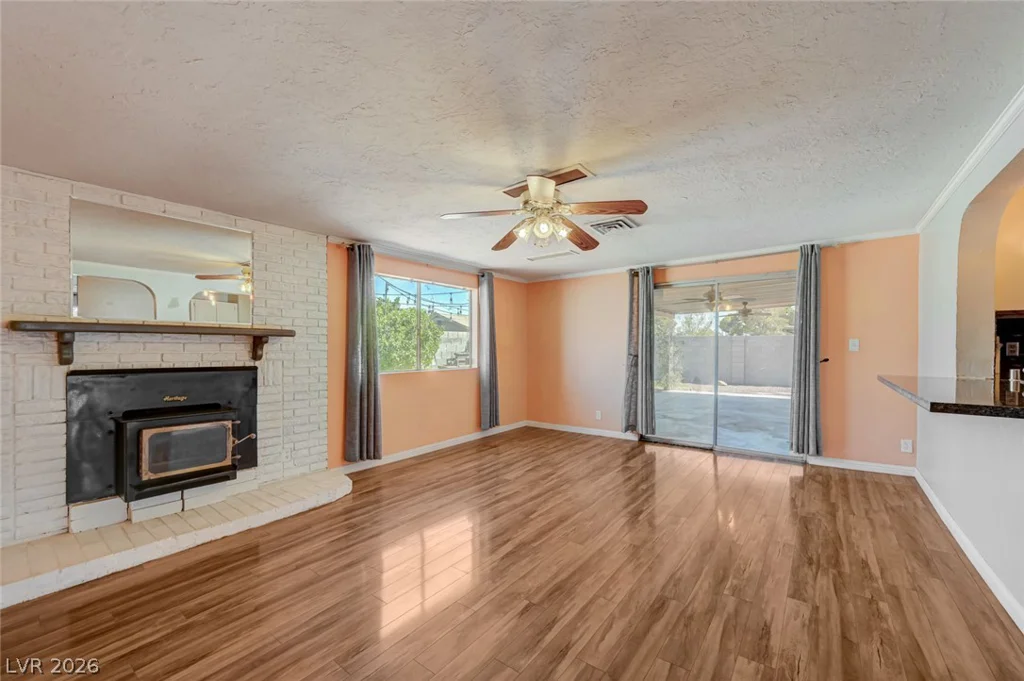 1209 Meadbrook, Las Vegas, NV 89110
