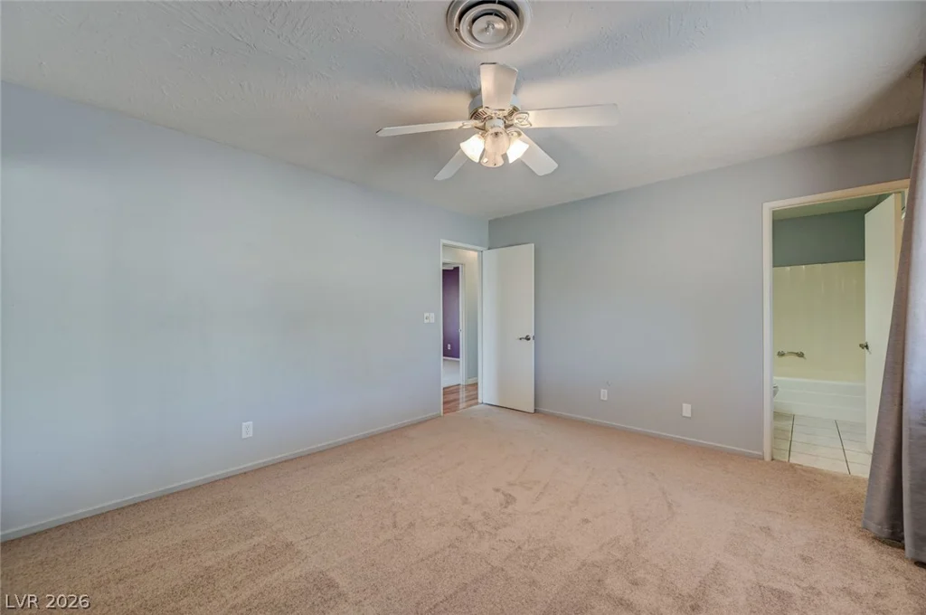 1209 Meadbrook, Las Vegas, NV 89110