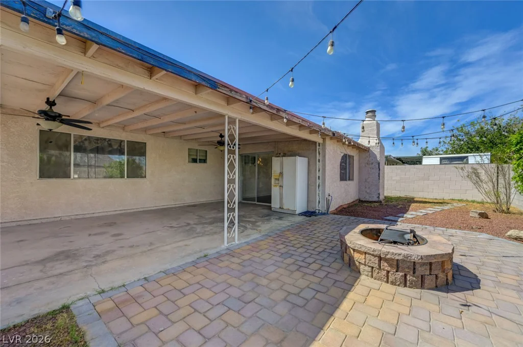 1209 Meadbrook, Las Vegas, NV 89110