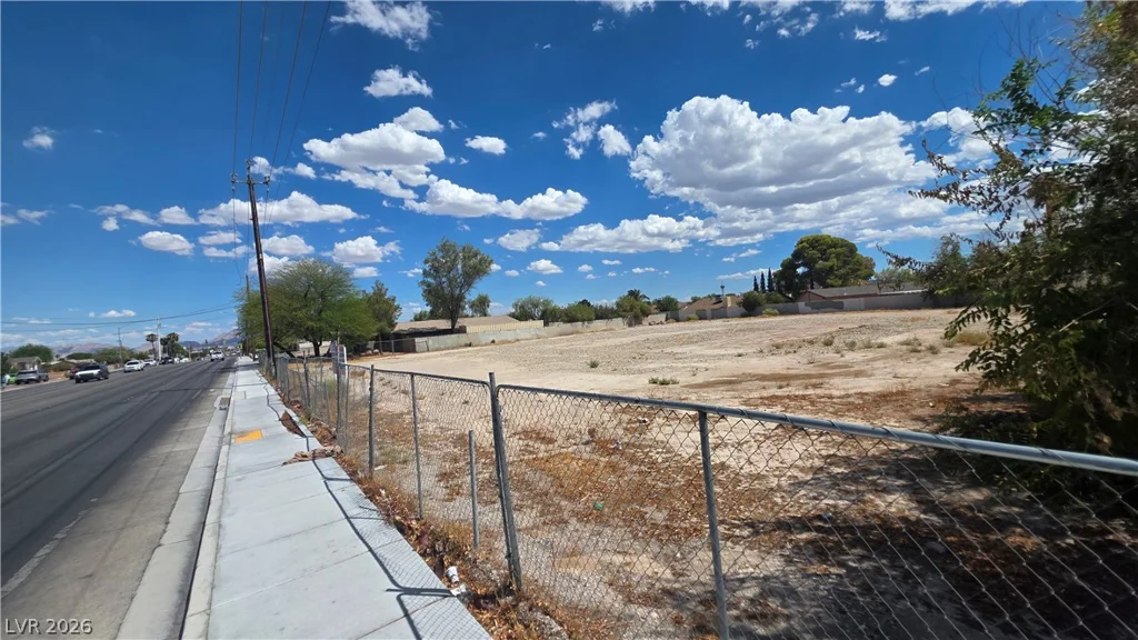 3995 Vegas, Las Vegas, NV 89108