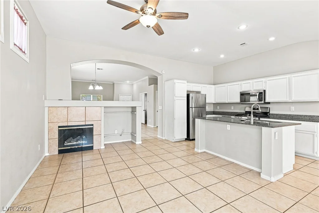 2256 Orchard Valley, Las Vegas, NV 89142