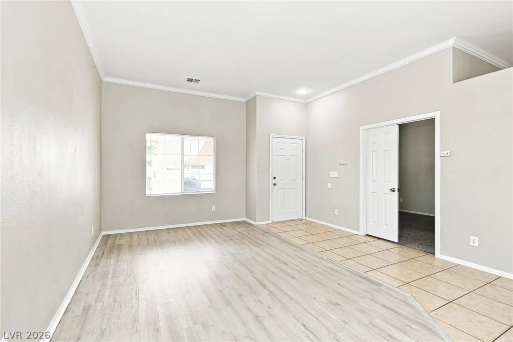 2256 Orchard Valley, Las Vegas, NV 89142