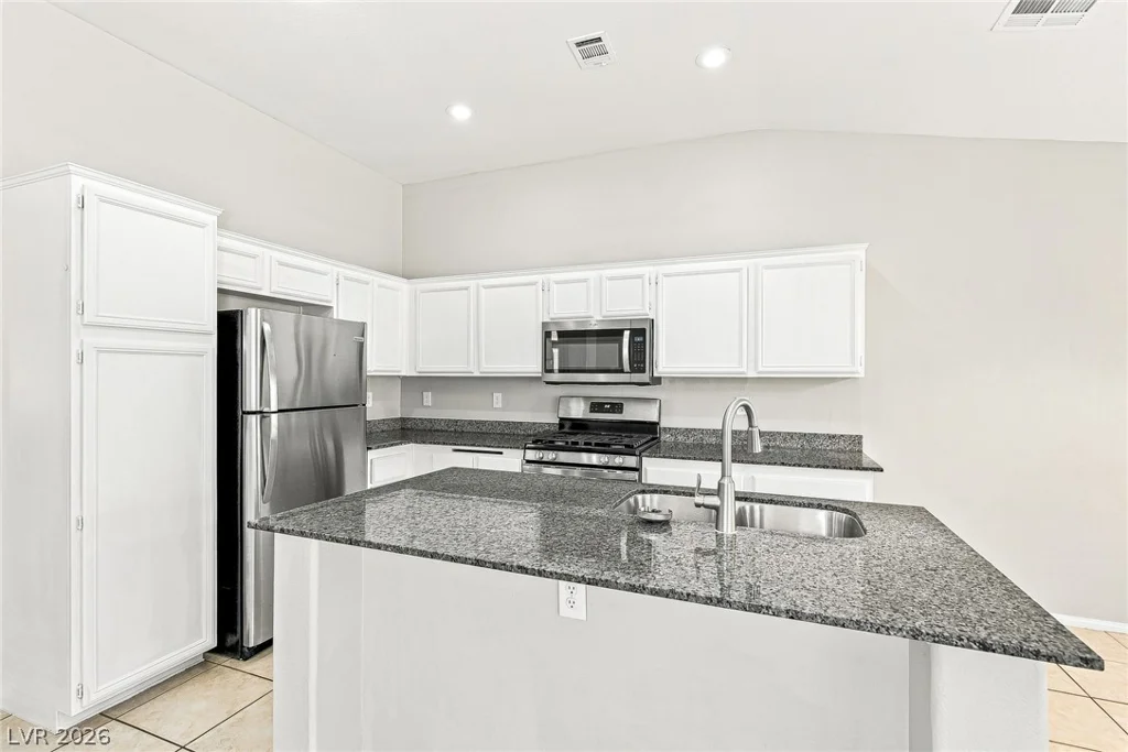 2256 Orchard Valley, Las Vegas, NV 89142