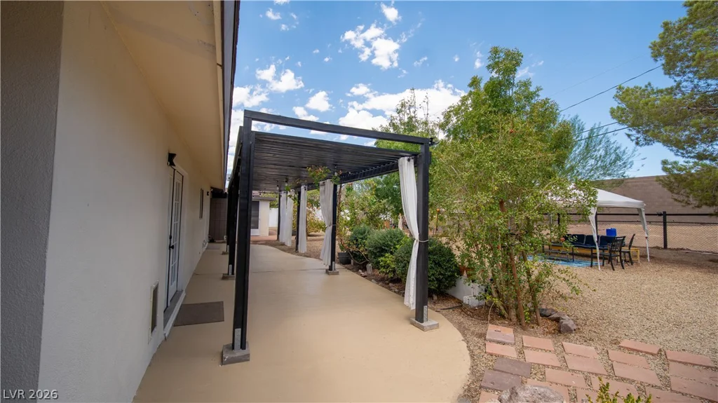 425 Blackridge, Henderson, NV 89015