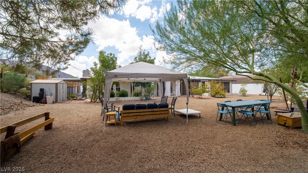 425 Blackridge, Henderson, NV 89015