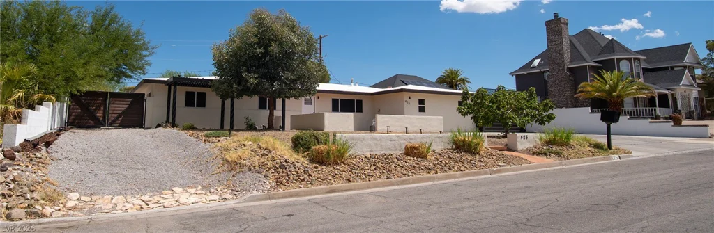 425 Blackridge, Henderson, NV 89015