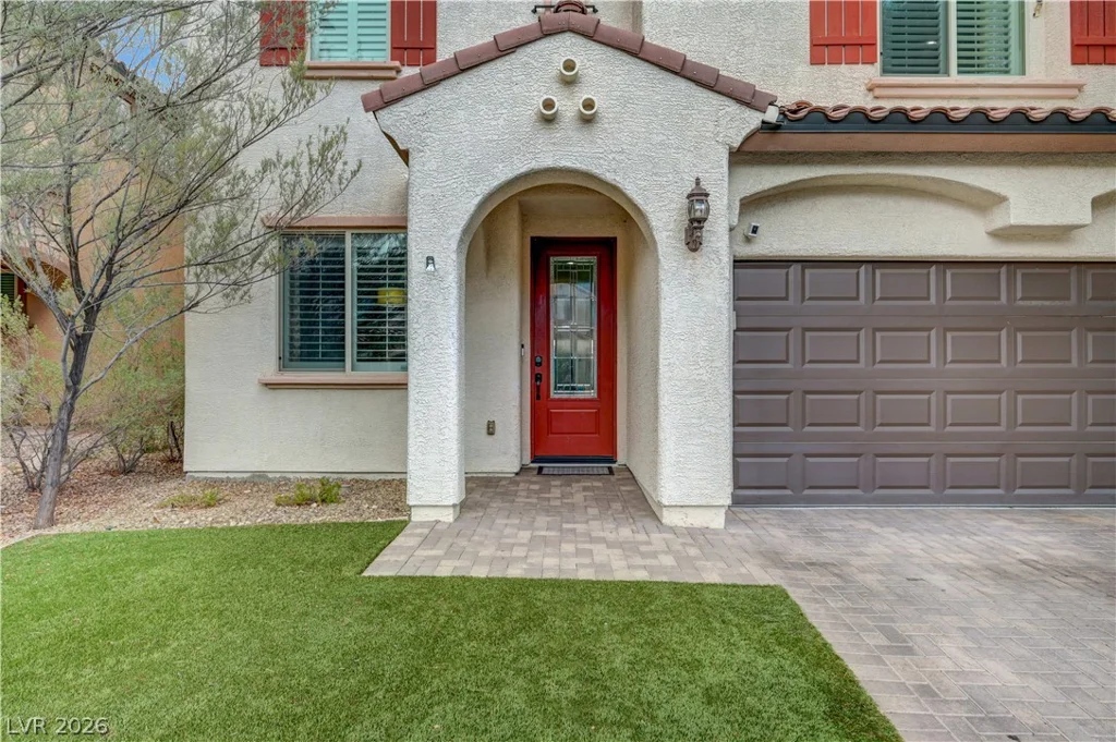 7694 Canyon Diablo, Las Vegas, NV 89179
