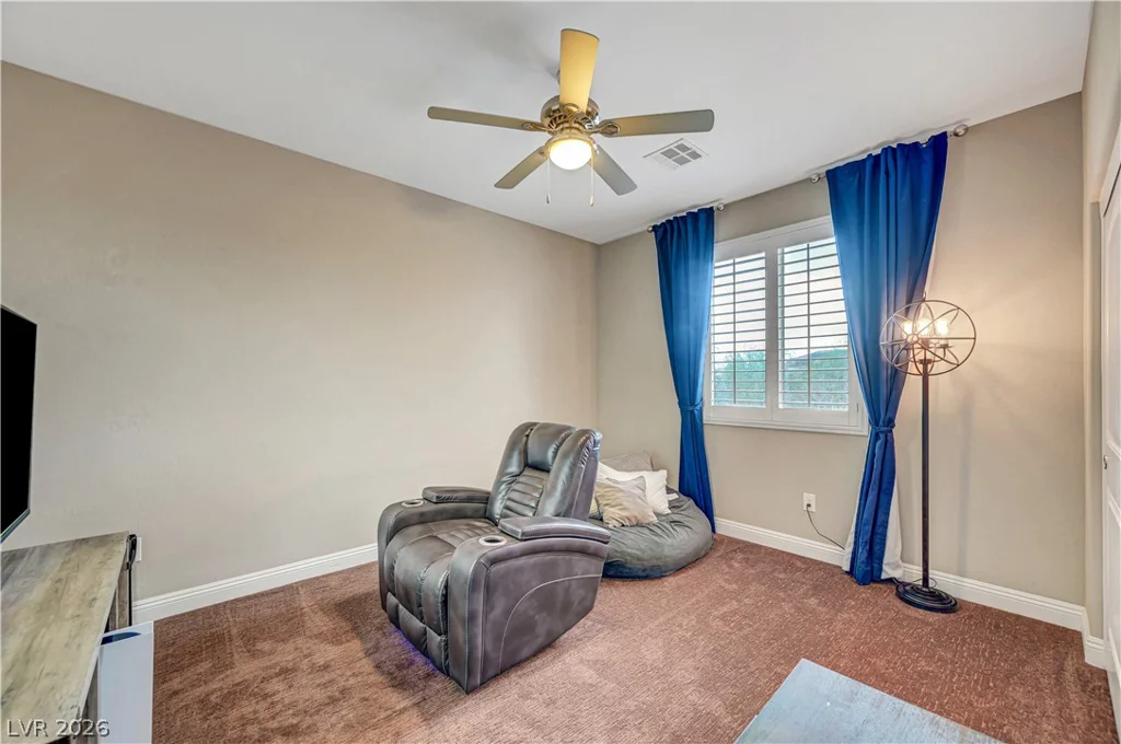 7694 Canyon Diablo, Las Vegas, NV 89179
