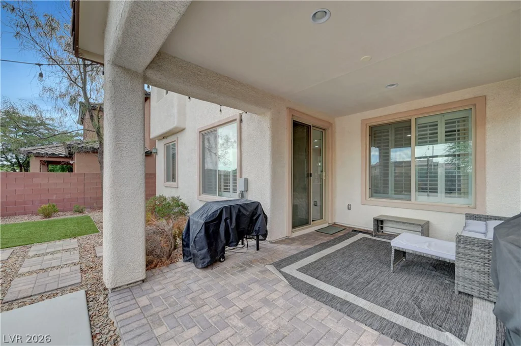 7694 Canyon Diablo, Las Vegas, NV 89179