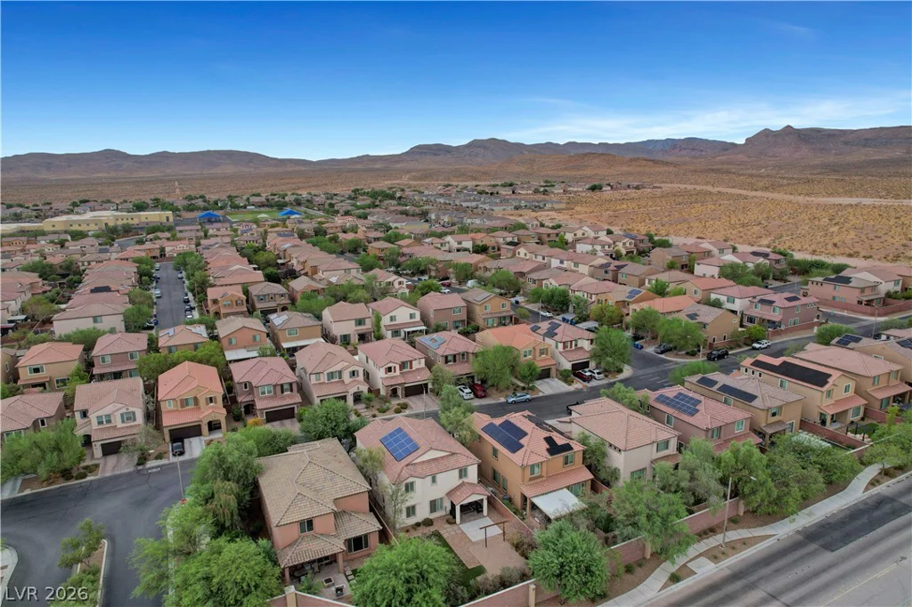 7694 Canyon Diablo, Las Vegas, NV 89179