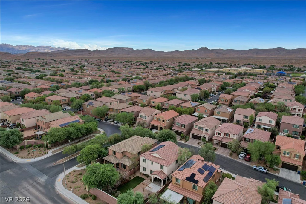 7694 Canyon Diablo, Las Vegas, NV 89179