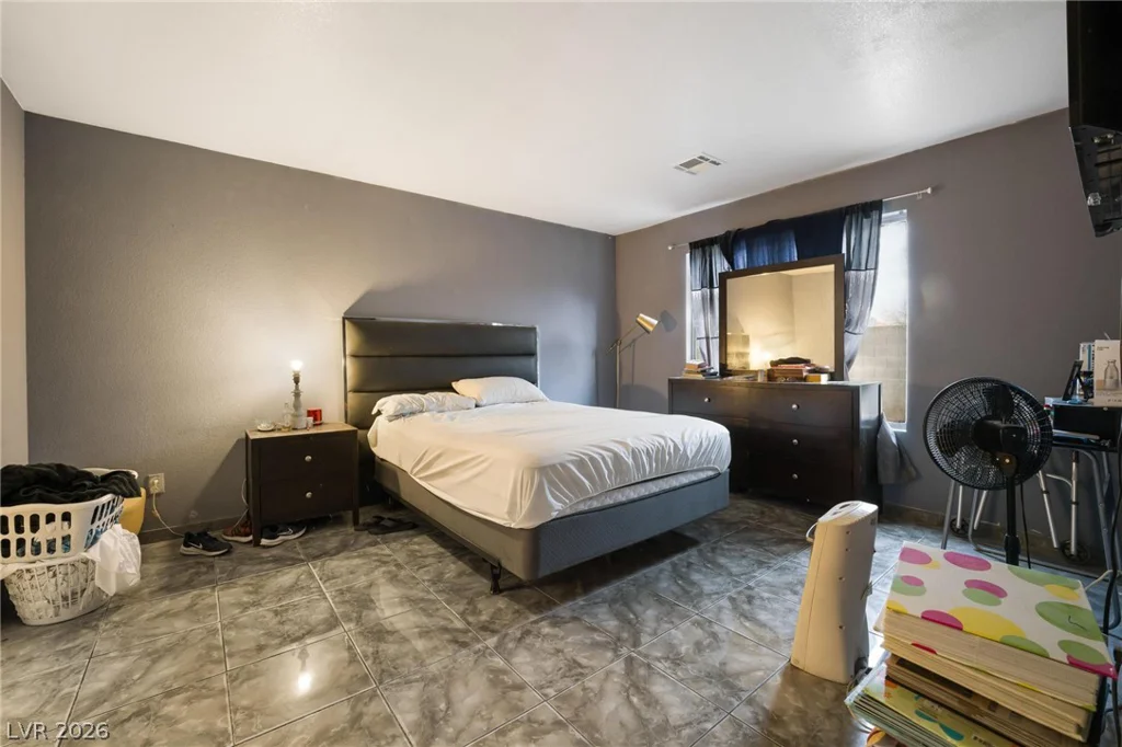 6548 Shining Sand, Las Vegas, NV 89142