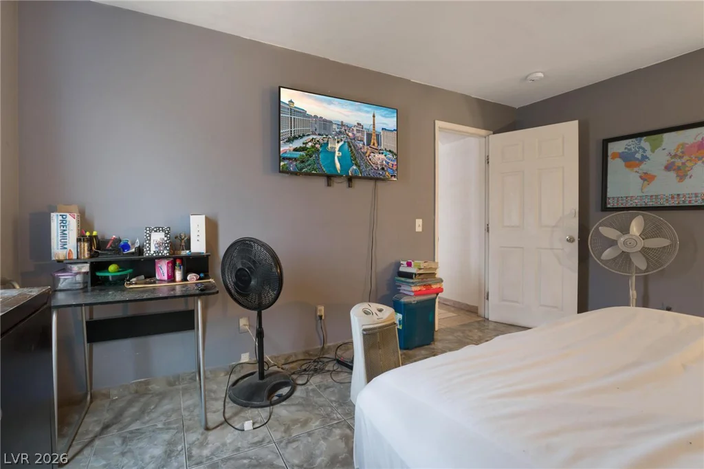 6548 Shining Sand, Las Vegas, NV 89142