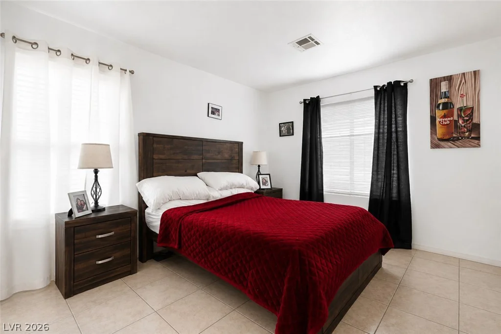 6548 Shining Sand, Las Vegas, NV 89142