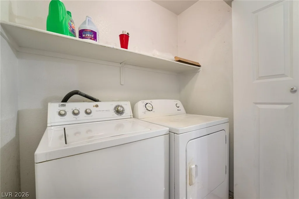 6548 Shining Sand, Las Vegas, NV 89142