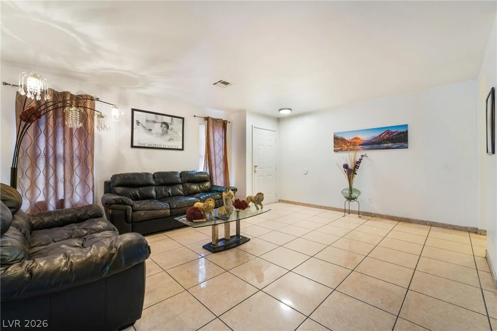 6548 Shining Sand, Las Vegas, NV 89142