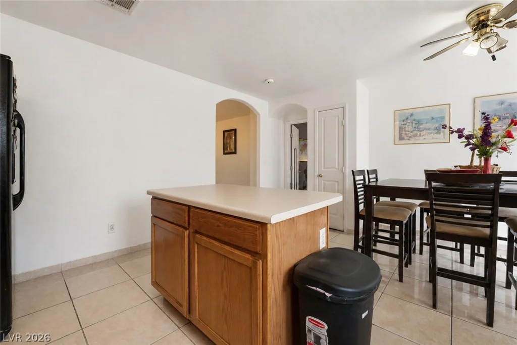 6548 Shining Sand, Las Vegas, NV 89142