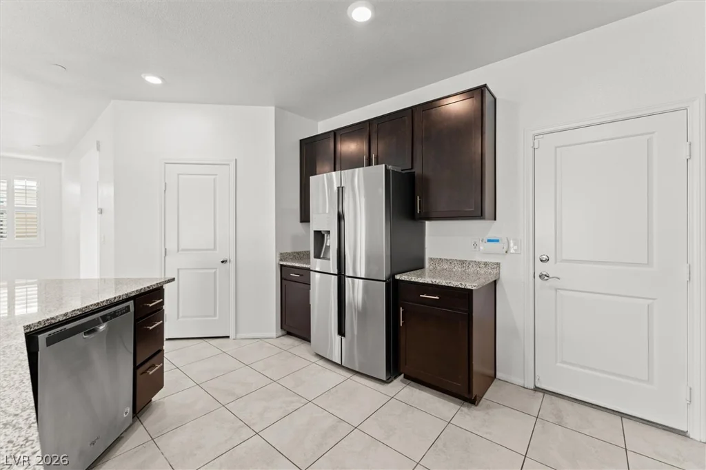 7790 Meng, Las Vegas, NV 89113