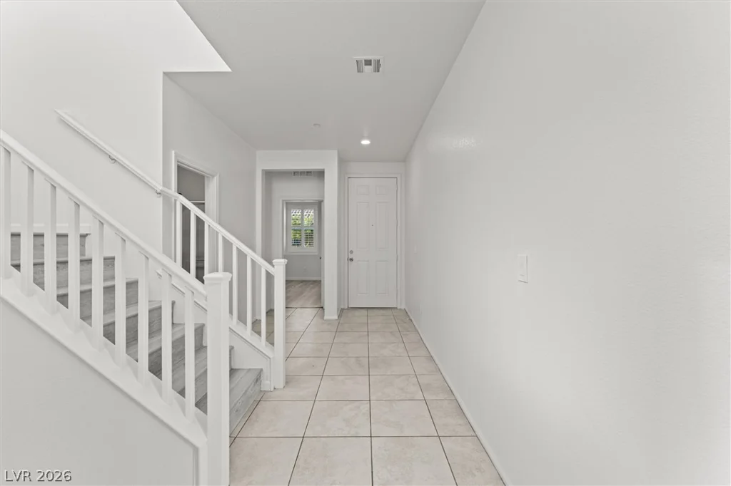 7790 Meng, Las Vegas, NV 89113