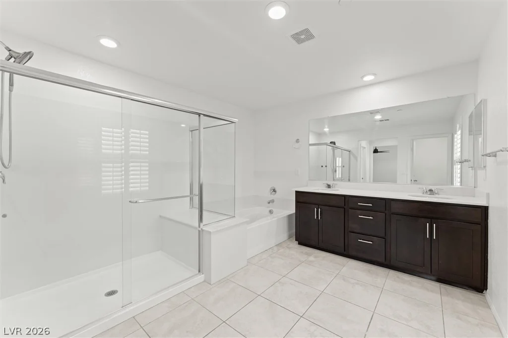 7790 Meng, Las Vegas, NV 89113