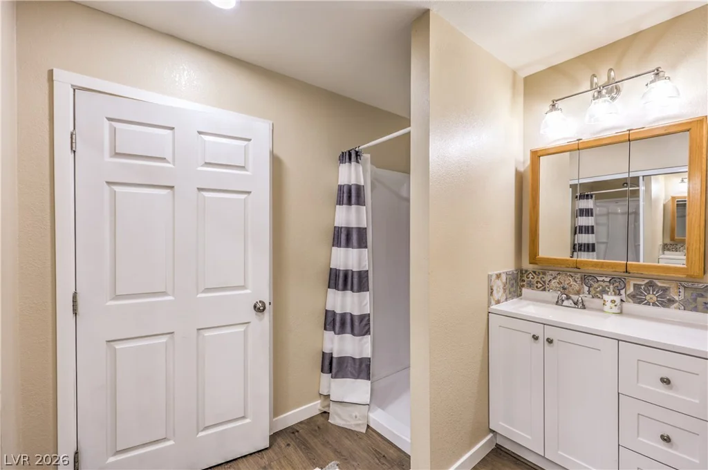 131 Constitution, Henderson, NV 89015