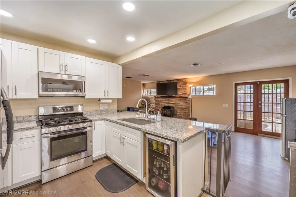 131 Constitution, Henderson, NV 89015