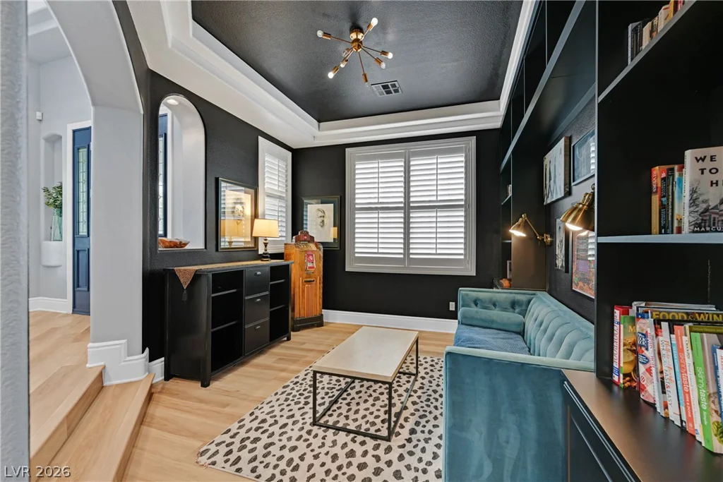 269 Hickory Hollow, Las Vegas, NV 89123