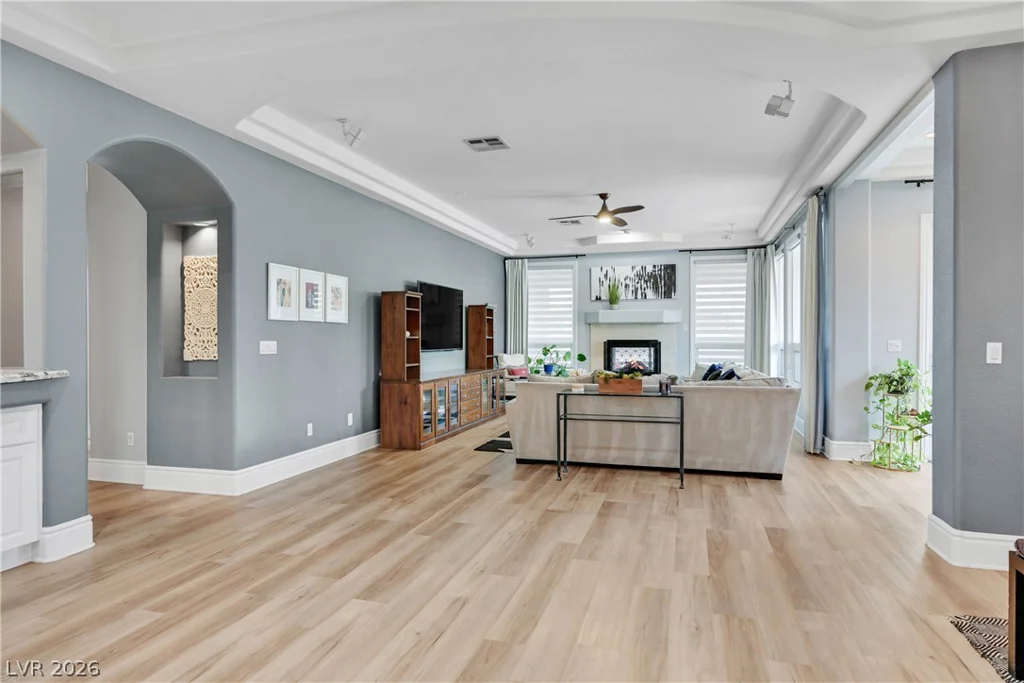 269 Hickory Hollow, Las Vegas, NV 89123