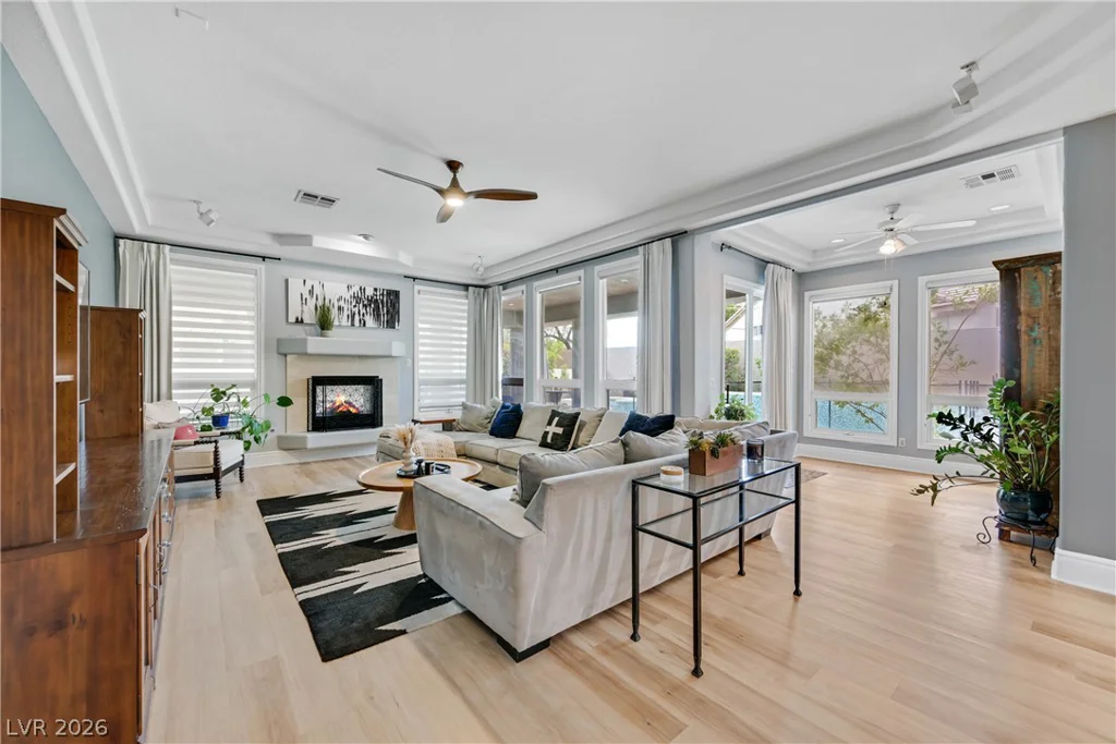 269 Hickory Hollow, Las Vegas, NV 89123