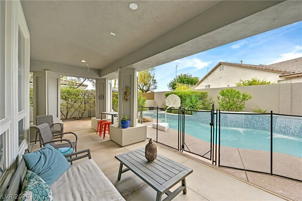 269 Hickory Hollow, Las Vegas, NV 89123