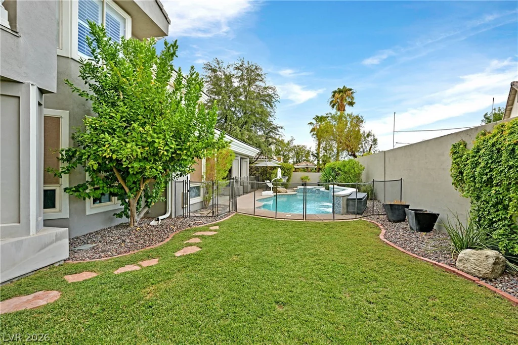 269 Hickory Hollow, Las Vegas, NV 89123