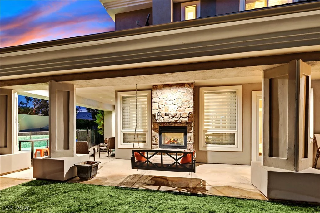 269 Hickory Hollow, Las Vegas, NV 89123