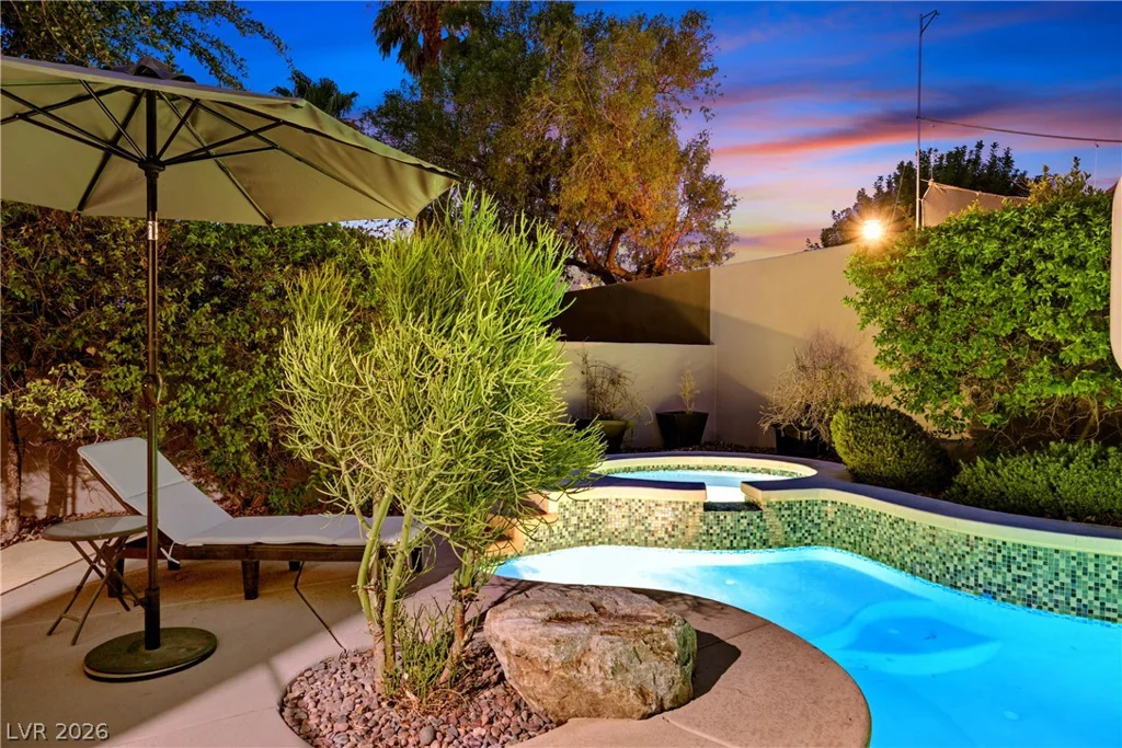 269 Hickory Hollow, Las Vegas, NV 89123