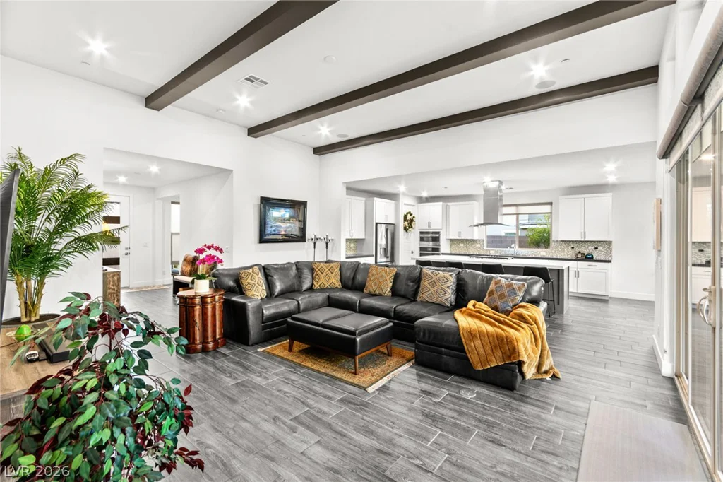 1948 Regal Bluff, Henderson, NV 89052
