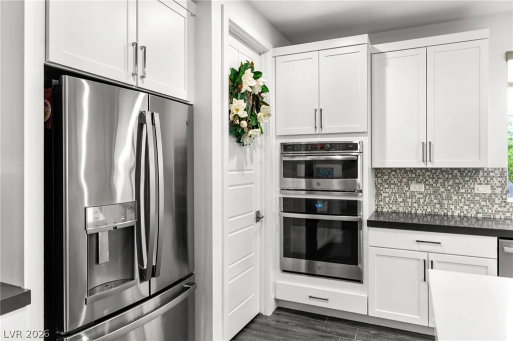 1948 Regal Bluff, Henderson, NV 89052