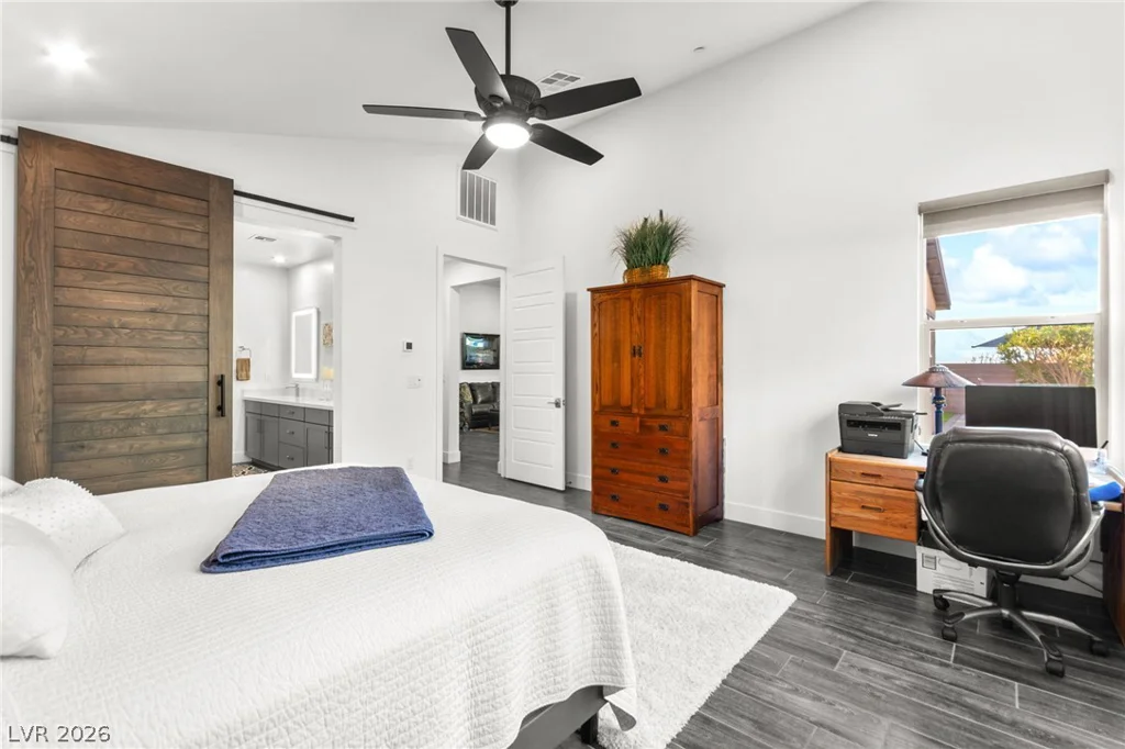 1948 Regal Bluff, Henderson, NV 89052