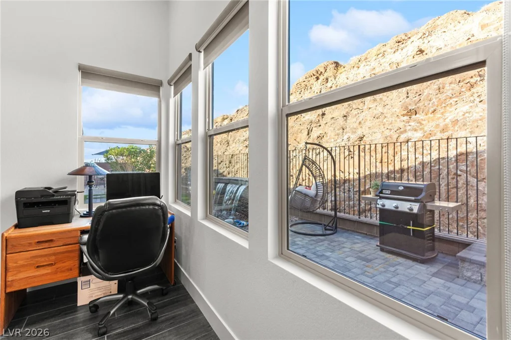 1948 Regal Bluff, Henderson, NV 89052