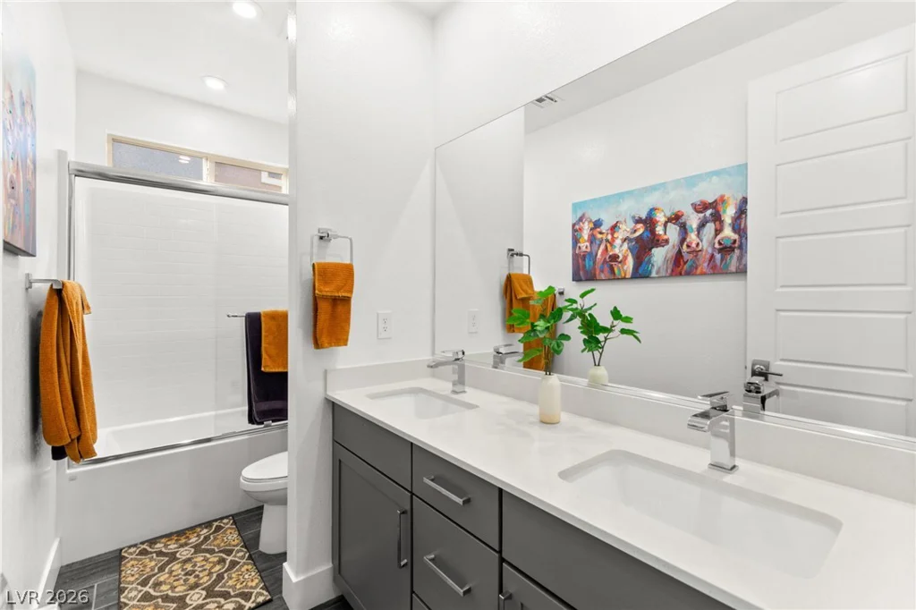 1948 Regal Bluff, Henderson, NV 89052