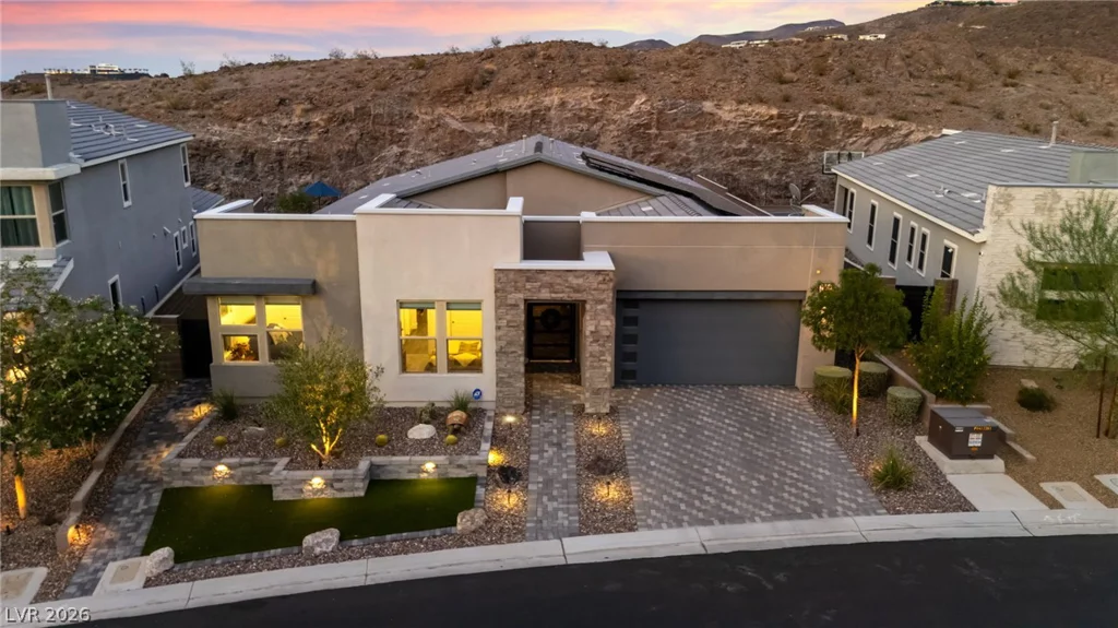 1948 Regal Bluff, Henderson, NV 89052