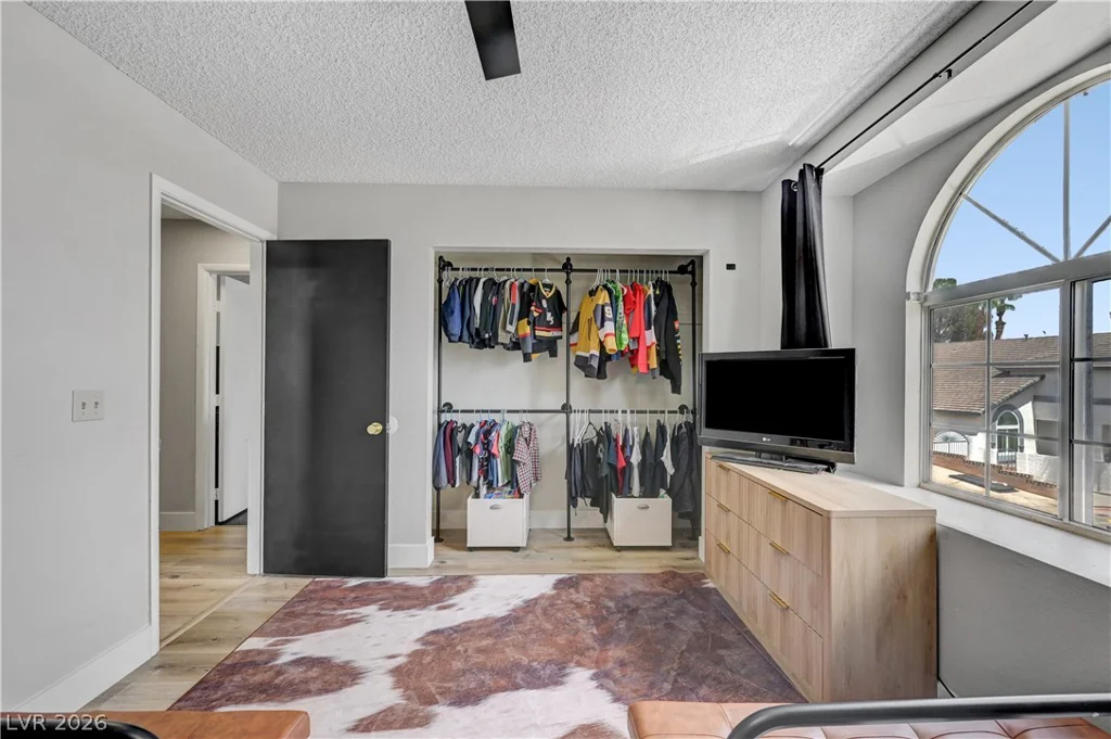 9440 Abalone, Las Vegas, NV 89117