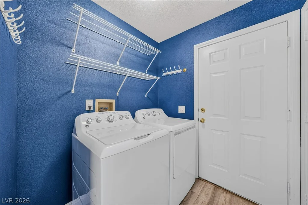 2120 Mount Charleston, Pahrump, NV 89048