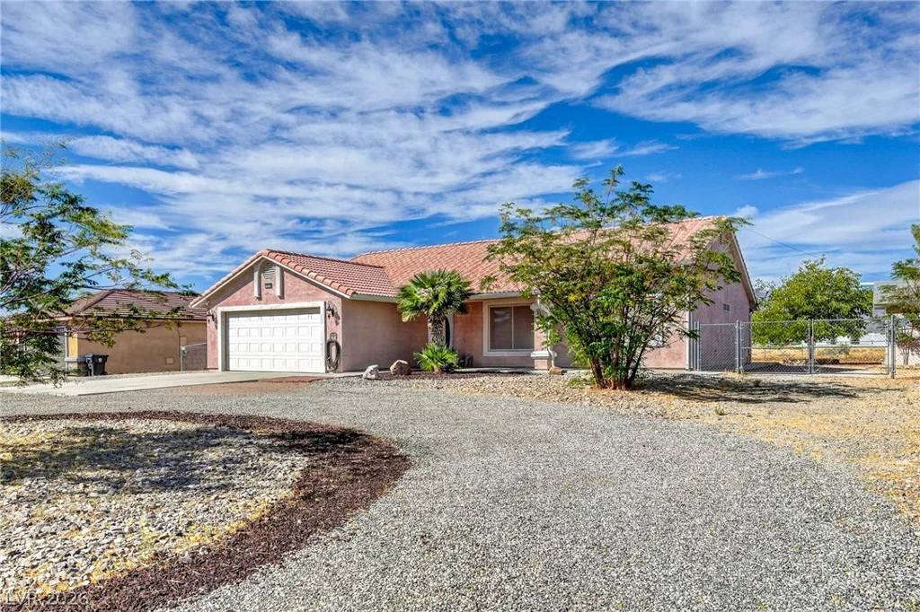 2120 Mount Charleston, Pahrump, NV 89048