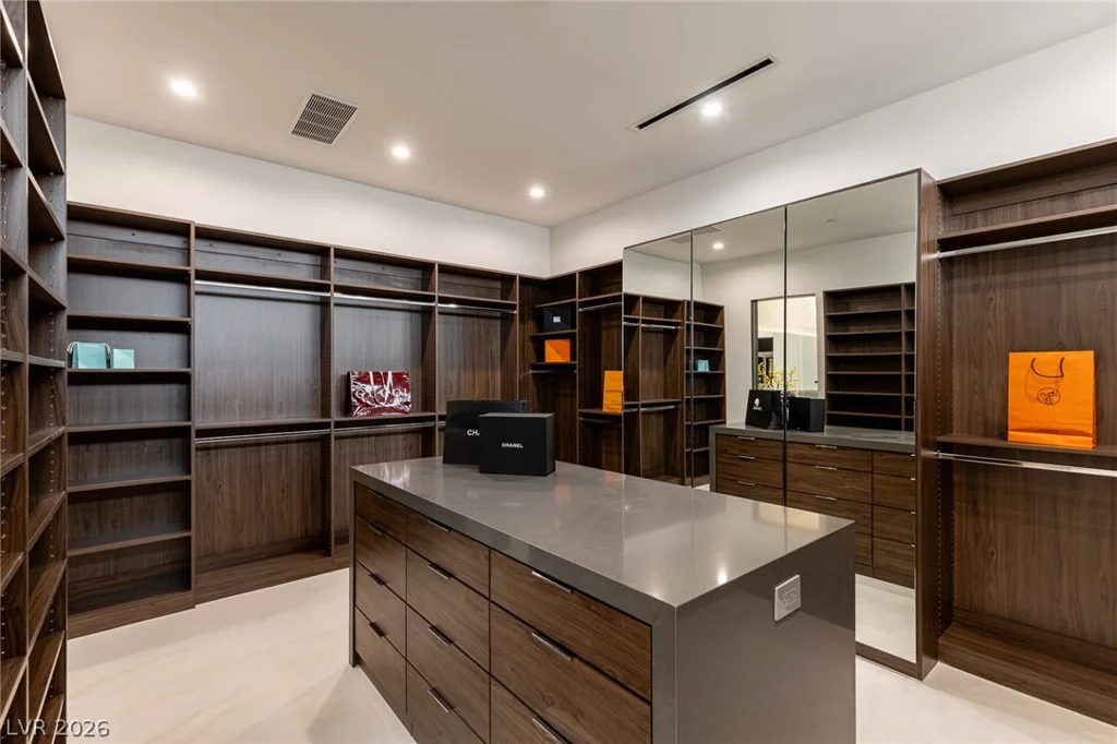 563 Grand Rim, Henderson, NV 89012