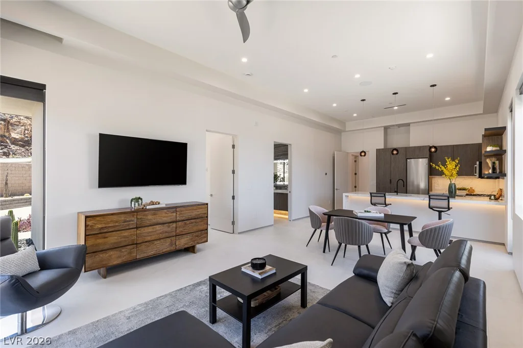 563 Grand Rim, Henderson, NV 89012