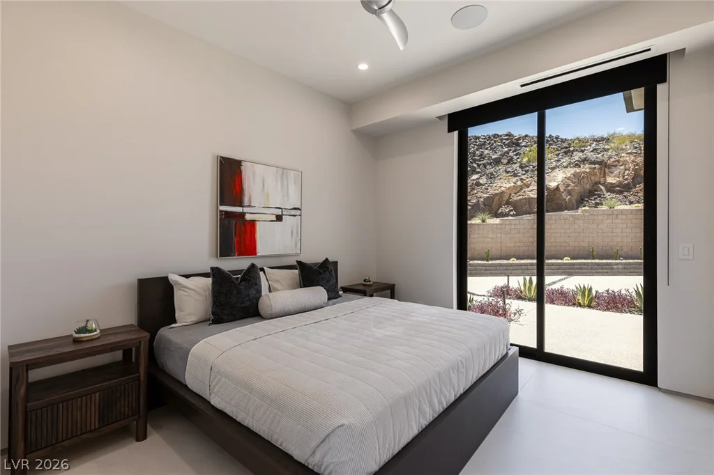 563 Grand Rim, Henderson, NV 89012