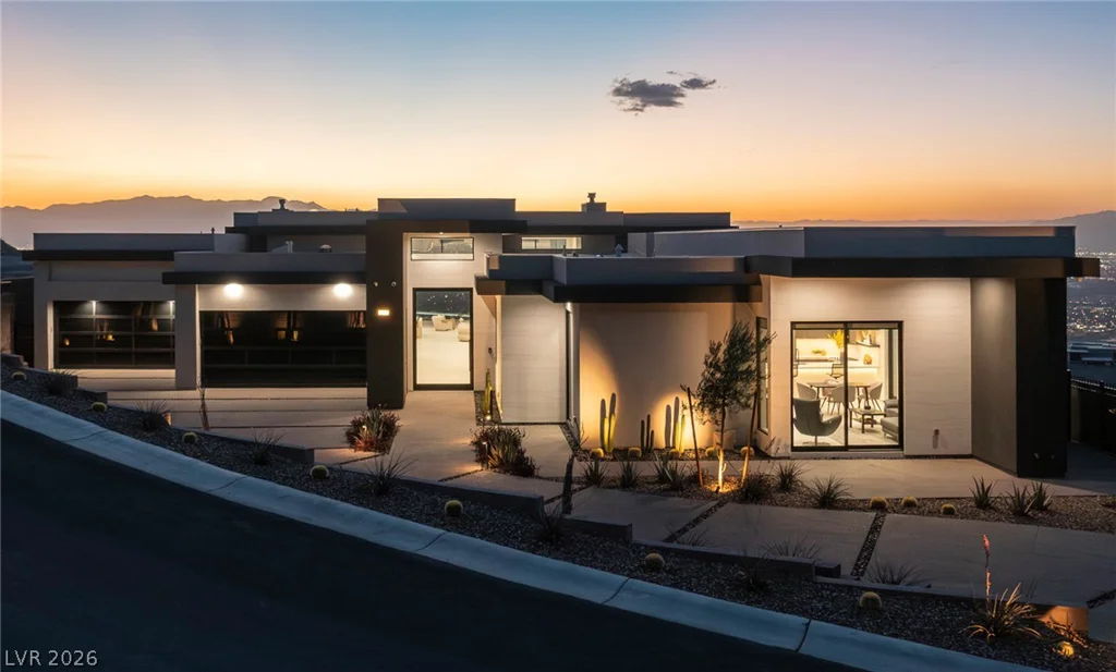 563 Grand Rim, Henderson, NV 89012